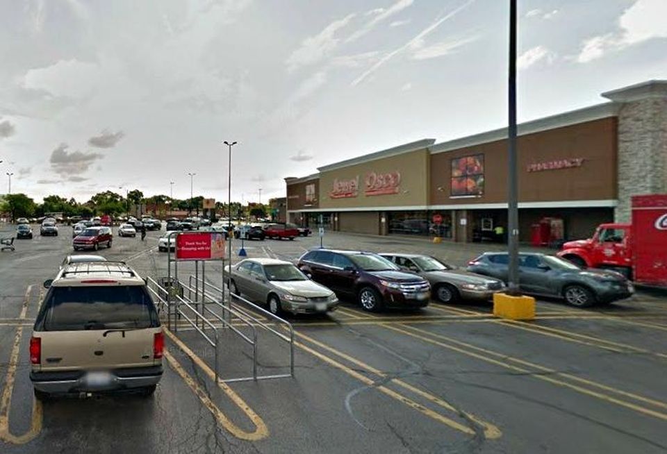 Oak Mill Plaza, Niles, IL