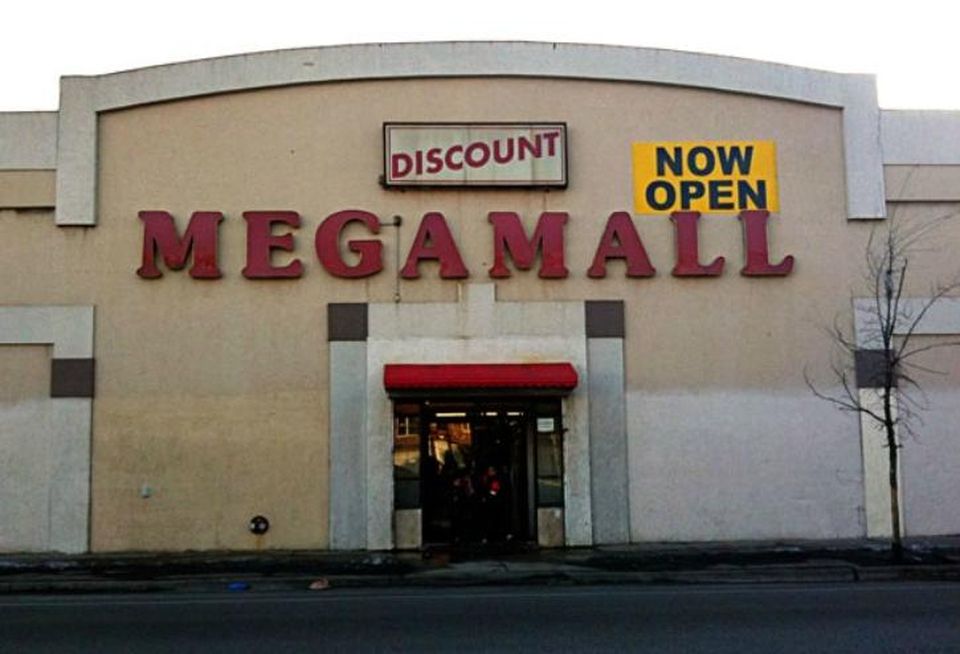 Logan Square Mega Mall, Chicago, IL