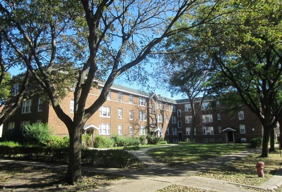 4101 North Kedvale, Chicago