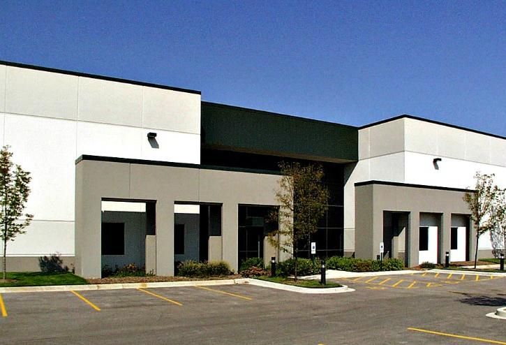 355 Longview Drive, Bloomingdale, Illinois