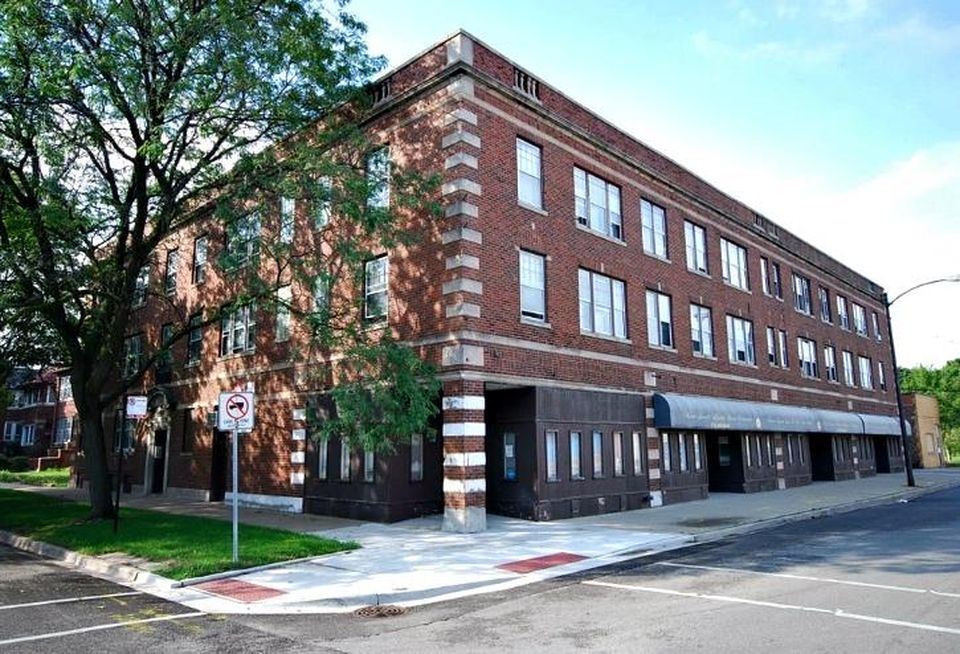 7308 South Crandon, Chicago