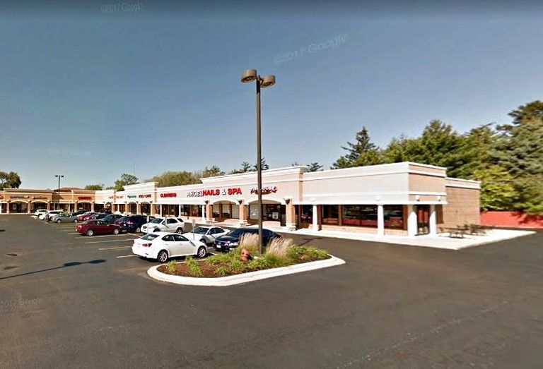 Suburban Chicago retail real estate leasing