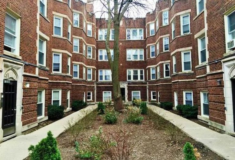 7318 North Damen Ave., Chicago