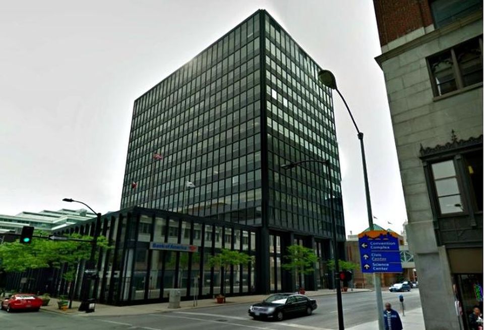 An office building in Des Moines, IA