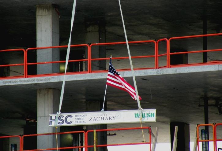 Zachary Hotel topping beam, Chicago
