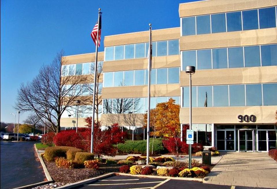 Oakmont Corporate Center, Westmont, Ill.