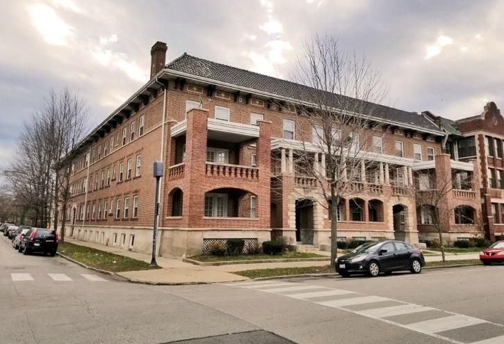 Chicago multifamily commercial real estate