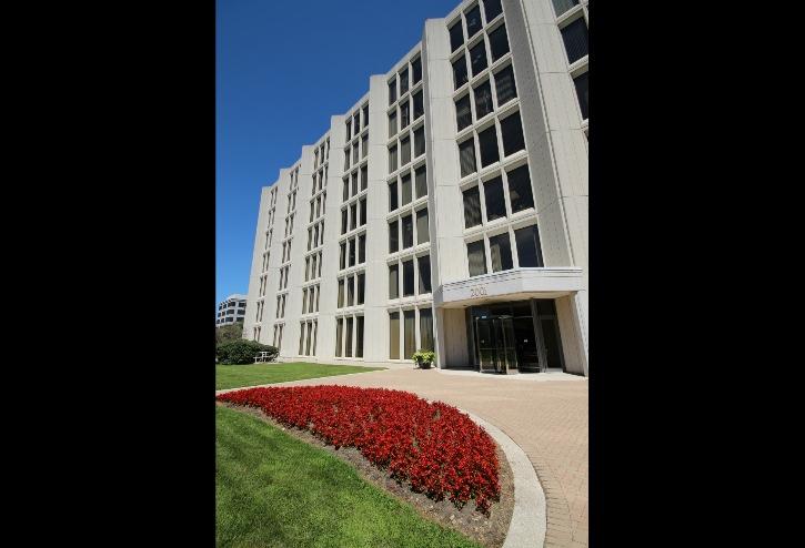 Suburban Chicago office real estate