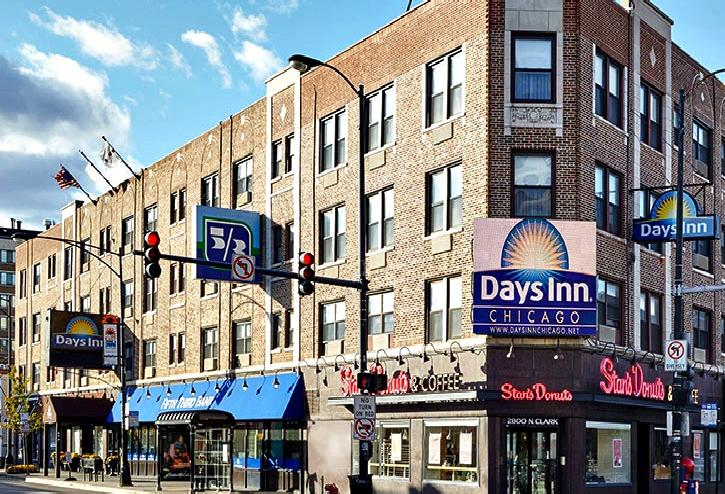 Oxford Capital bought the Days Inn Chicago and plans on redeveloping the 133-key hotel,