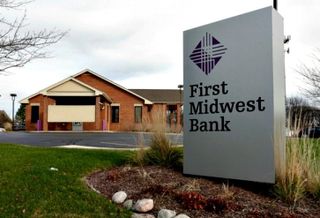 A first Midwest Bank branch in Orland Park, IL