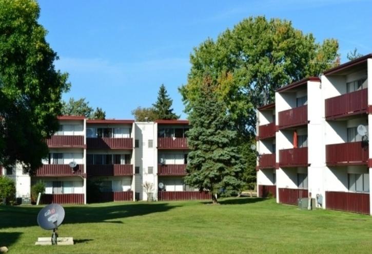 Woodbury Apartments, Chicago, IL