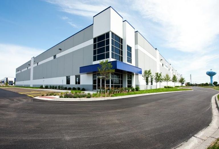 8401 West 47th St, McCook, IL