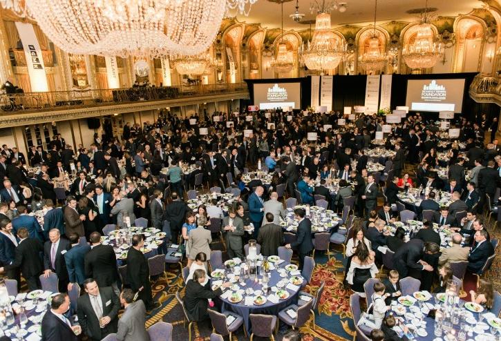 A crowd shot of the Harold E. Eisenberg Foundation's 18th Annual Dinner in Chicago.