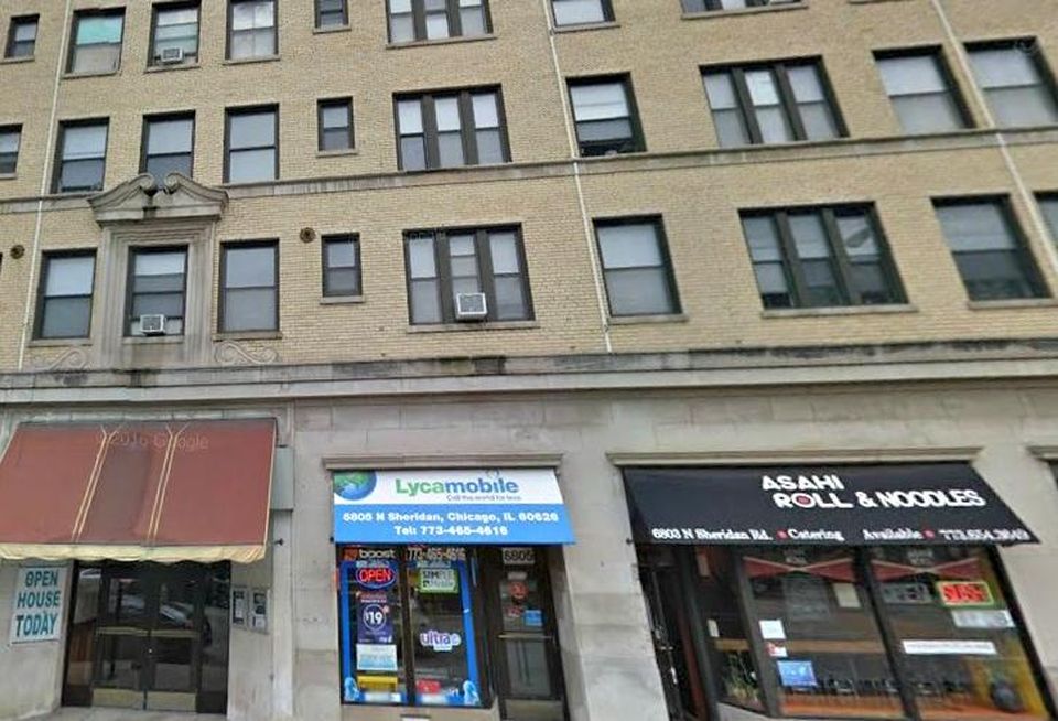 6801 North Sheridan Rd, Chicago