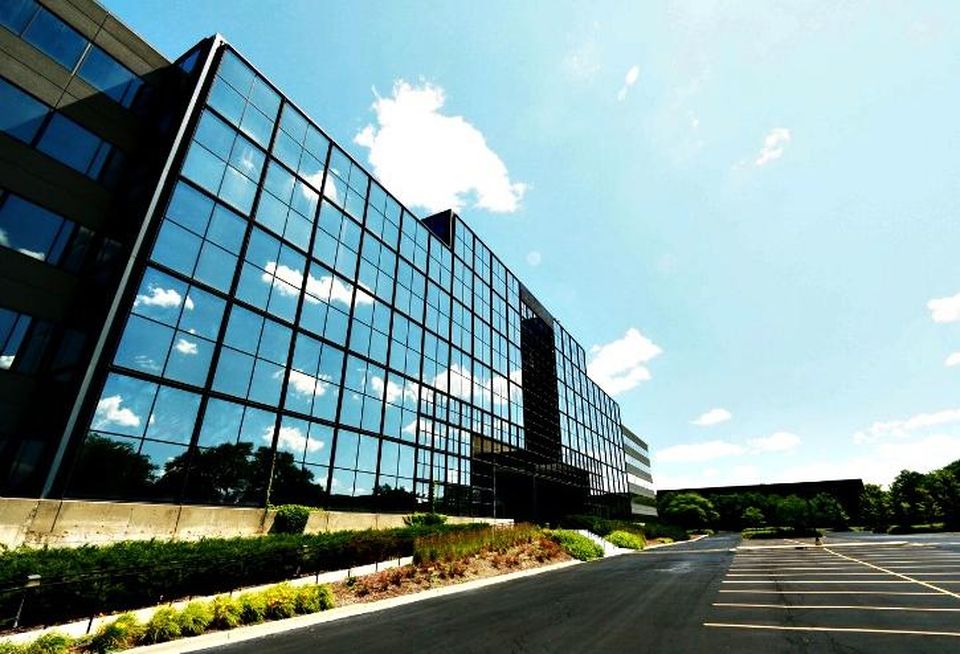 263 Shuman Blvd., Naperville