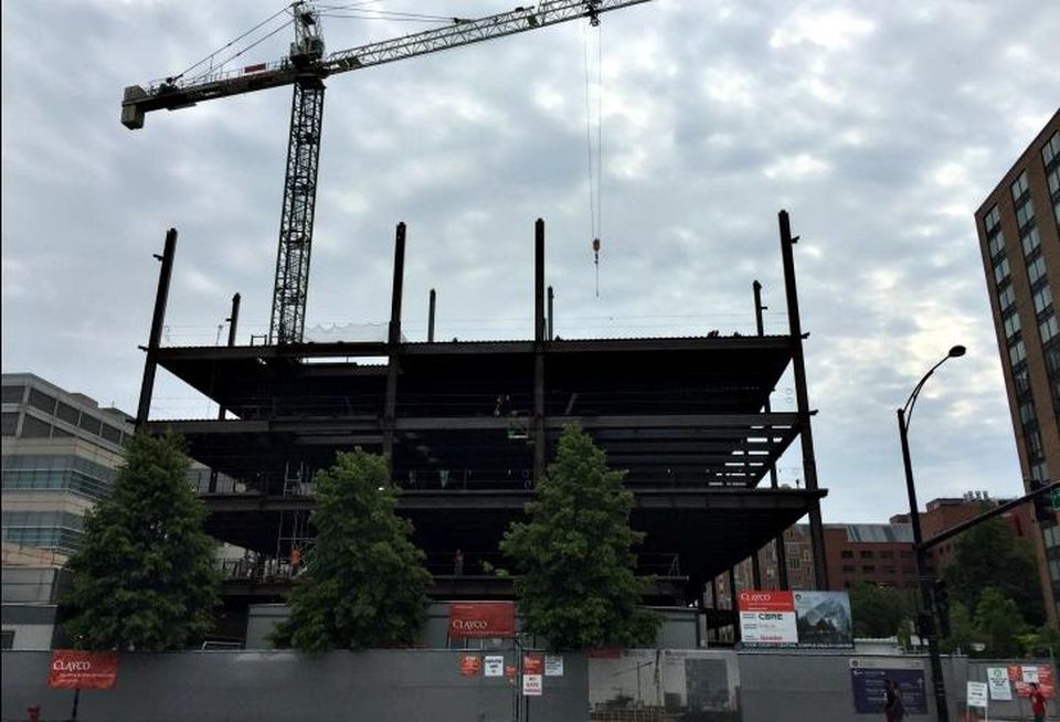An ambulatory facility being built by Cook County Hospital in the Illinois Medical District, at Damen Avenue and Polk Street.