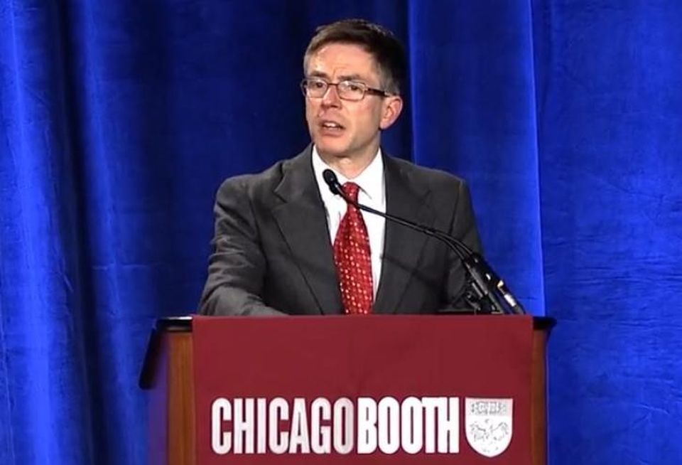 University of Chicago economics professor Randall Kroszner