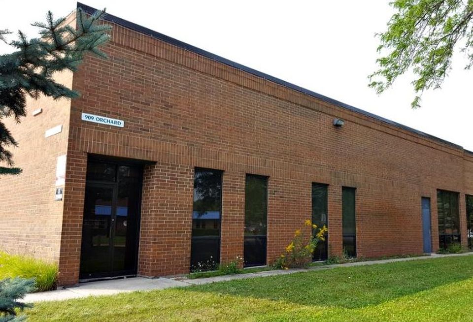 Orchard Technology Center, Mundelein, Illinois