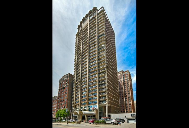 Bel-Harbour Condos, Chicago