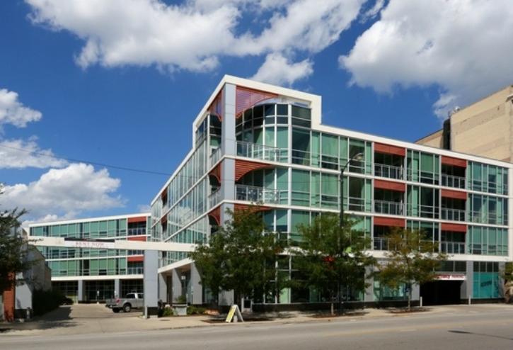 RDM Development's Vision in Wicker Park, Chicago. RDM is planning a 16-story apartment tower next to Vision.