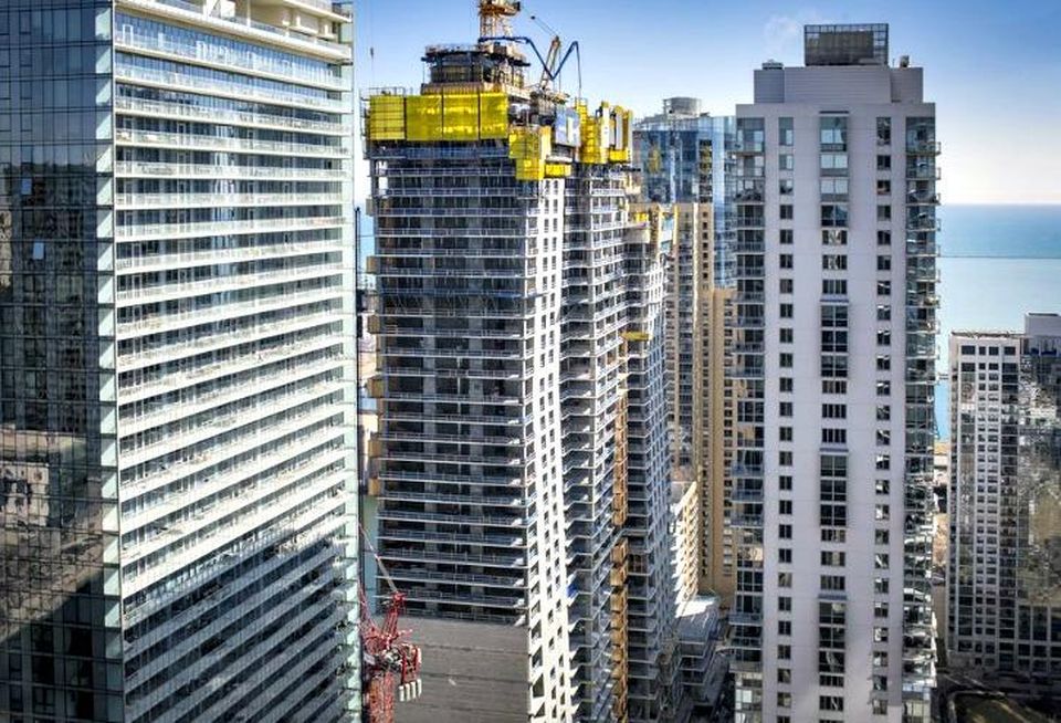 Vista Tower Construction, Chicago