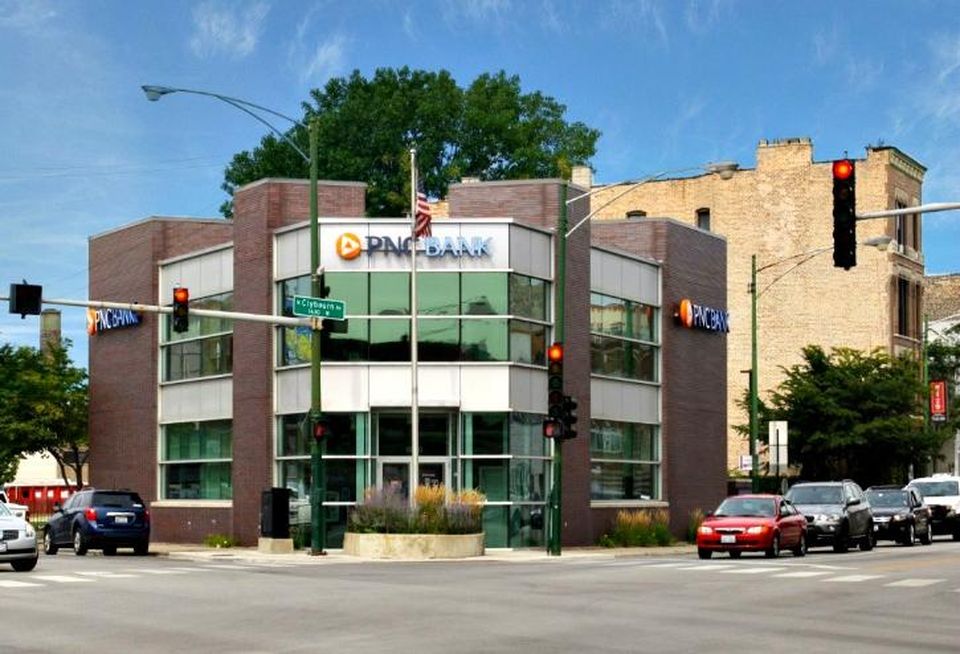A PNC Bank at 1640 West Fullerton in Chicago