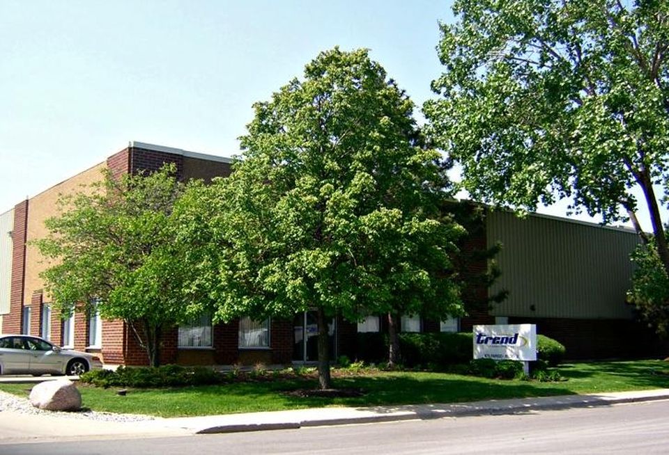 737-875 Fargo Avenue, Elk Grove Village, Ill.
