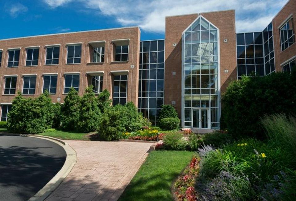 155 North Pfingsten Rd, Deerfield, IL