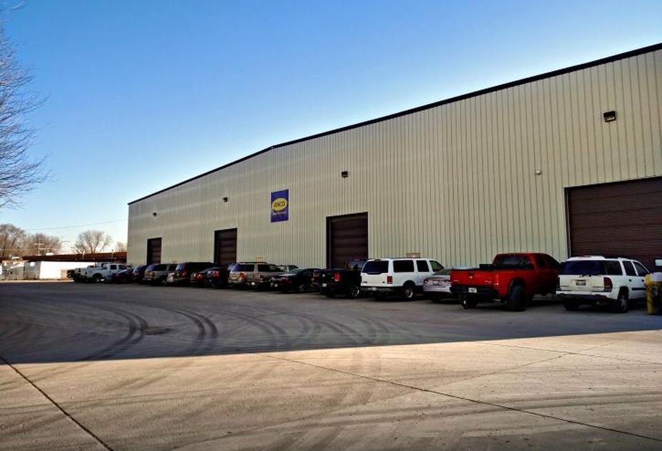 Suburban Chicago industrial real estate sales