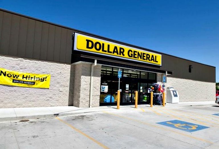 A Dollar General at 812 North Walnut St. in Avoca, Iowa