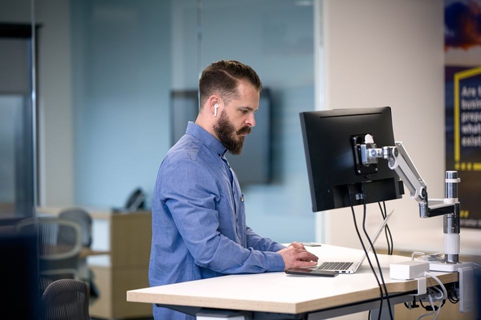 EY San Diego Sit-to-stand desk