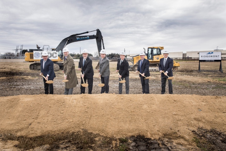 KDC CEO Steve Van Amburgh, KDC President Toby Grove, Richardson City Manager Dan Johnson, Richardson Mayor Paul Voelker, KDC Senior Vice President Ab Atkins, Richardson Assistant City Manager Don Magner, and Richardson Economic Development Executive Vice President John Jacobs.
