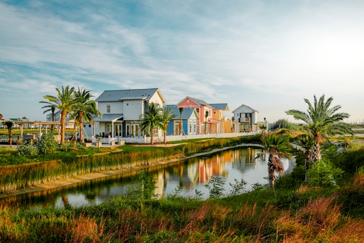 Single-family houses at Sunflower Beach Resort and Residences, a master-planned community in Port Aransas, Texas.
