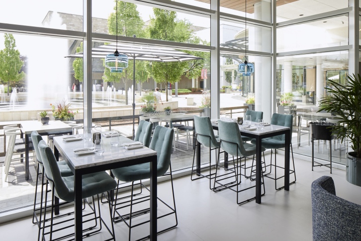 Crate & Barrel