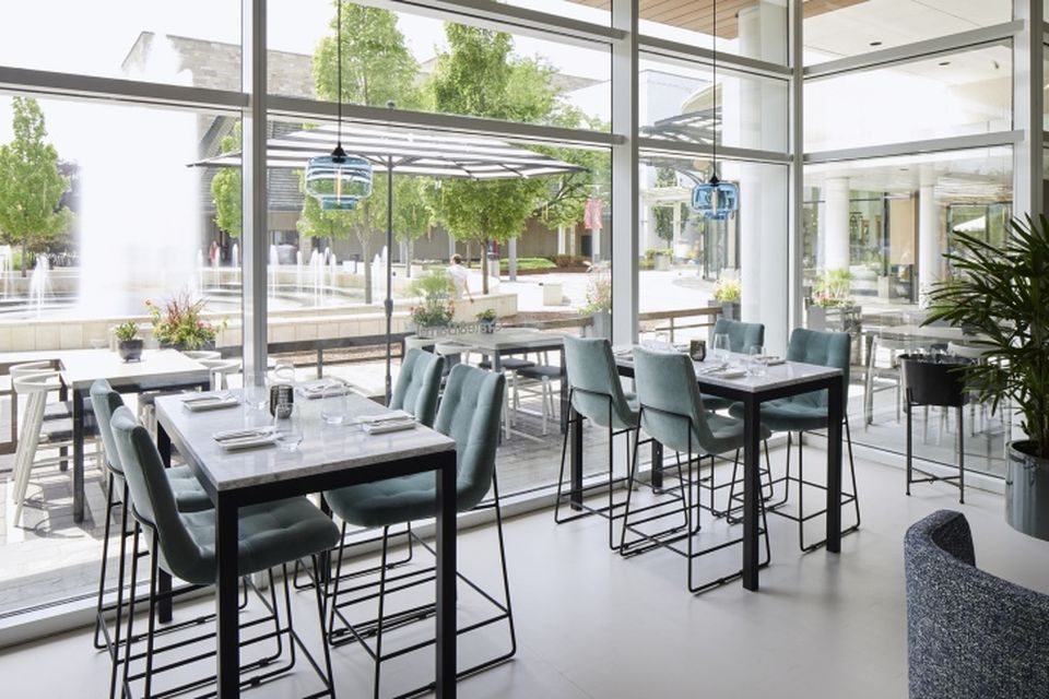 Crate & Barrel