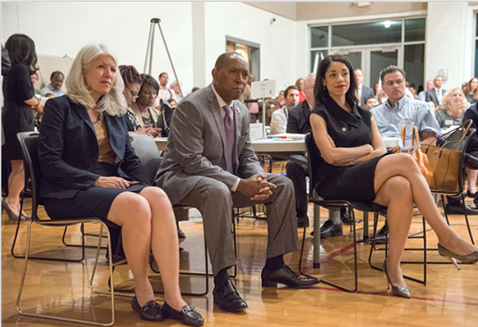 Houston Mayor Sylvester Turner listens in on a Complete Communities meeting in Houston's Second Ward