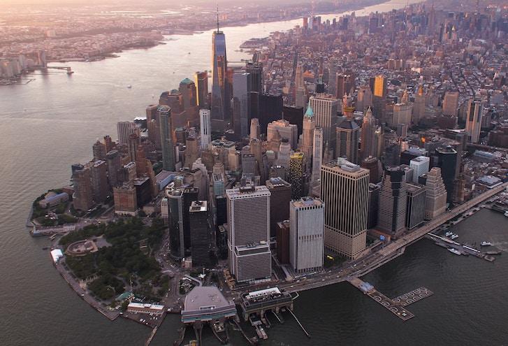 Lower Manhattan Is Swimming In New Apartments And Buyers Are Demanding Discounts