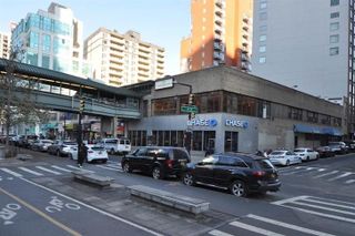 25-01 Queens Plaza North