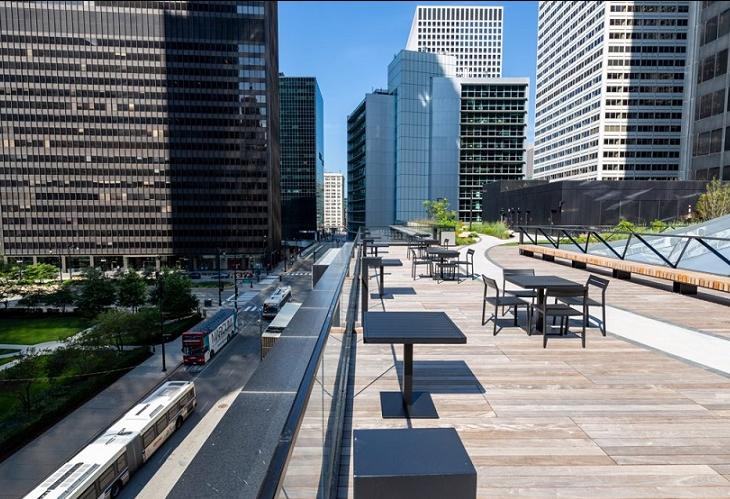 United Airlines Abandoning A Portion Of Its Willis Tower HQ