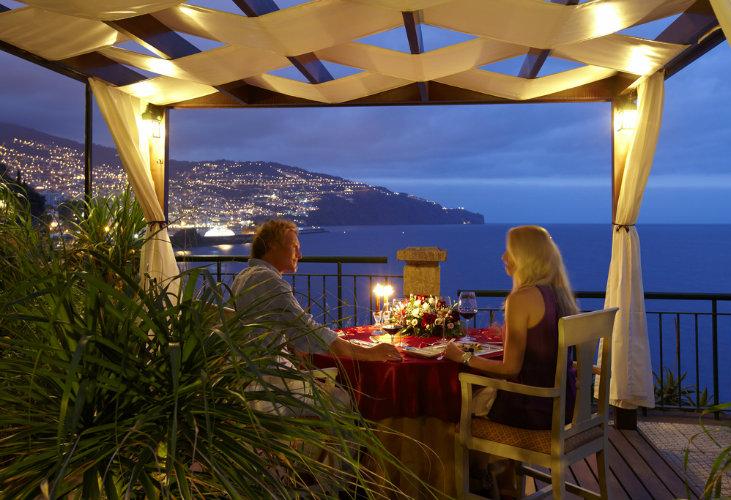 Romantic hotels, resorts