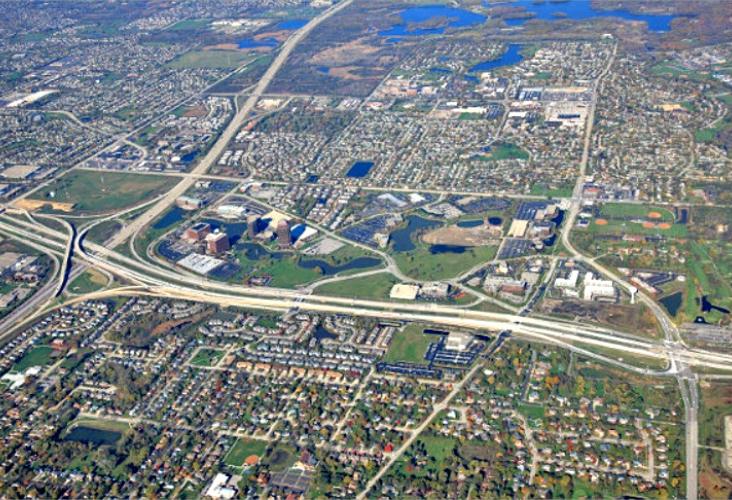 Hamilton Lakes Business Park, Itasca, Illinois