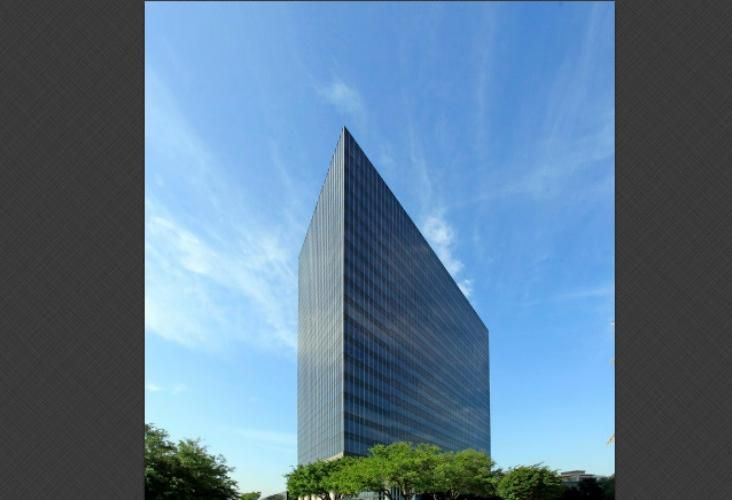 24 Greenway Plaza