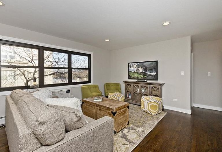A renovated unit in “The District @ Sheridan” at 5536 North Sheridan Rd. in Edgewater.