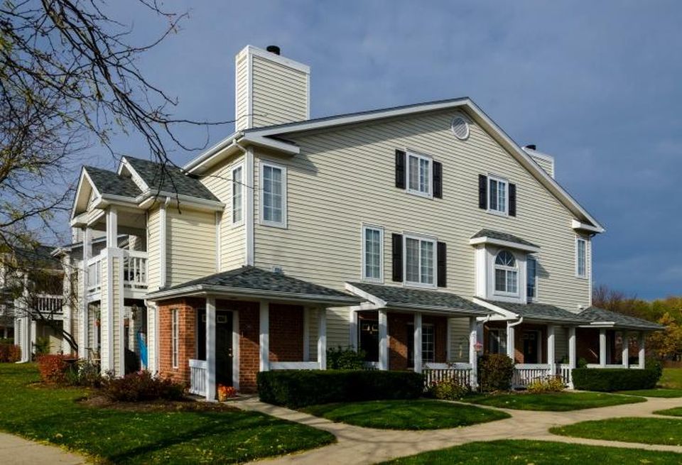 Arbors Of Brookdale, Naperville, IL