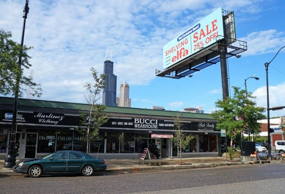 Klaff realty's retail properties at 542-566 West Roosevelt Road, Chicago
