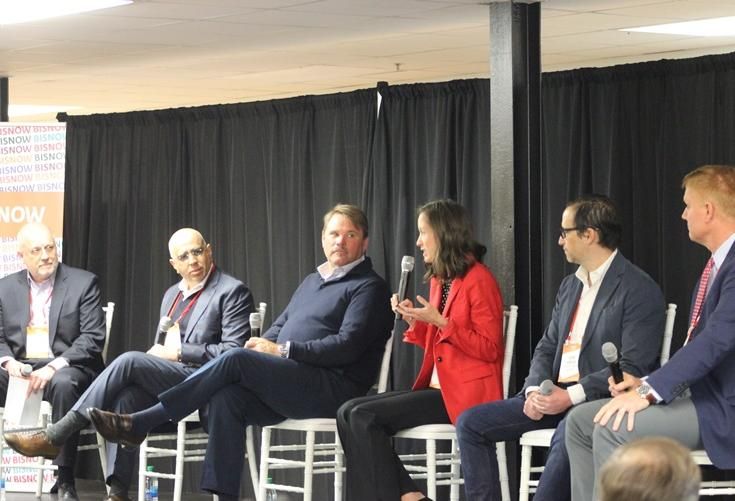 H. Art RountreeH. ART ROUNTREEDirector of Operations, Kairos DevelopmentMichael PhillipsMICHAEL PHILLIPSPresident, JamestownApril StammelAPRIL STAMMELSVP, Newport REArun AnijhawanARUN ANIJHAWANManaging Principal, Lucror ResourcesGene KansasGENE KANSASFounder, Gene Kansas Commercial Real EstateChuck HullMODERATORCHUCK HULLPresident, Smallwood