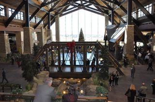 Massive Gaylord Rockies Resort Opens Near DIA 