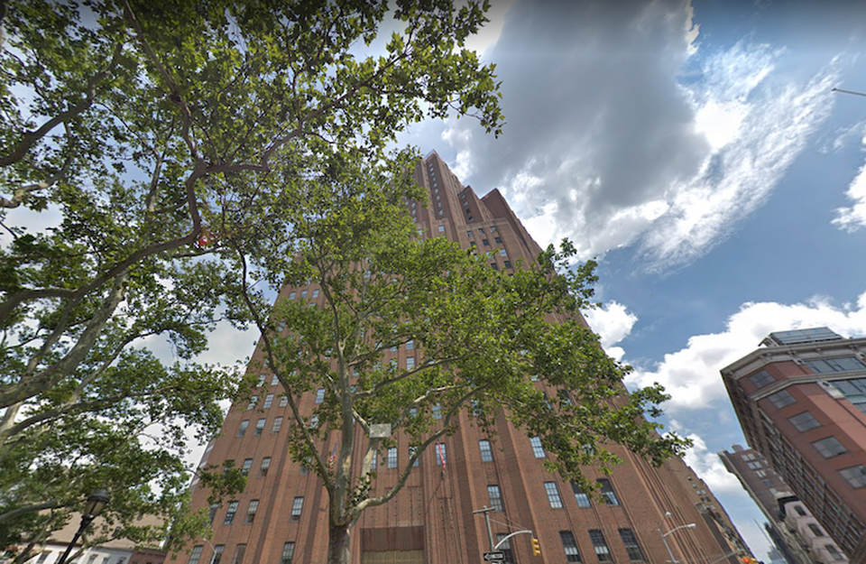 32 Sixth Ave.