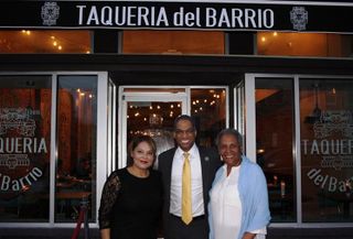 Taqueria Del Barrio!