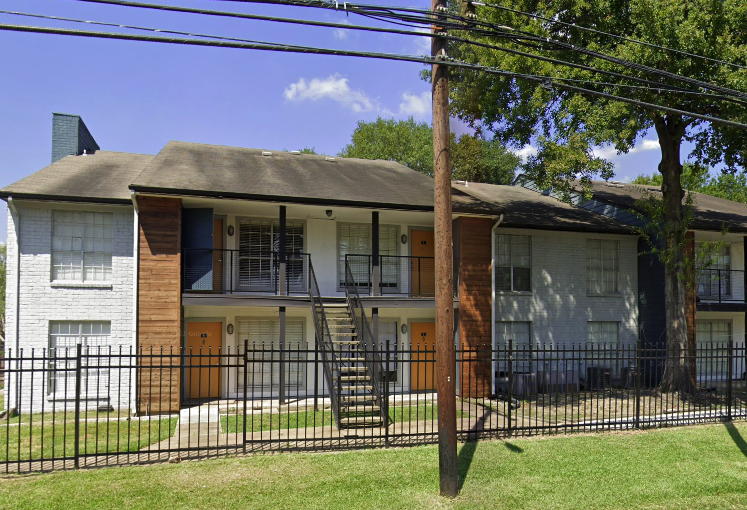 Arbor Realty Moves To Foreclose On Houston Complex As Short Seller Highlights Distressed Loan Book